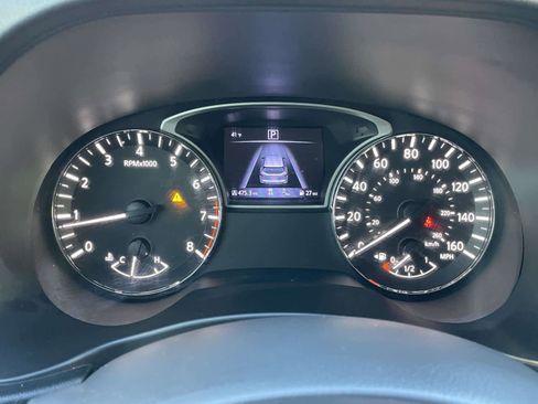 Used 2018 Nissan Pathfinder Platinum image 24