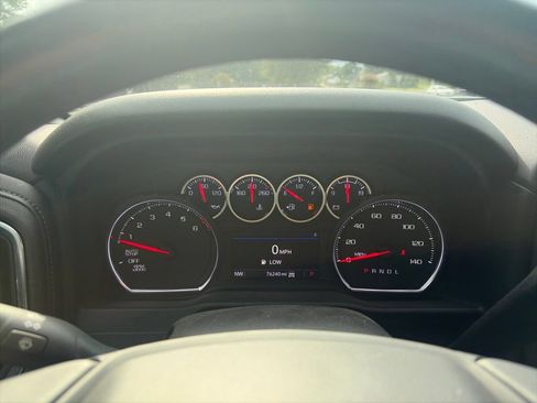 Used 2022 Chevrolet Silverado 1500 RST w/ Convenience Package II AWD/4WD image 17