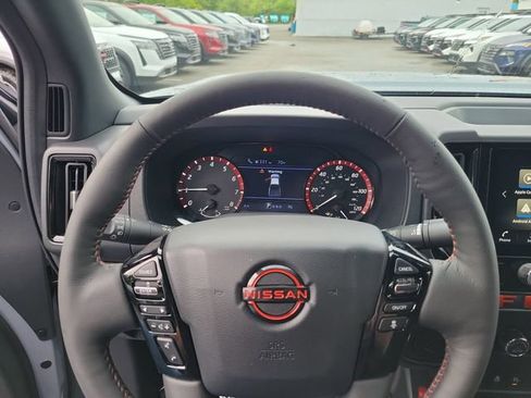 New 2026 Nissan Frontier Pro-X w/ Pro-X Convenience Package RWD image 13
