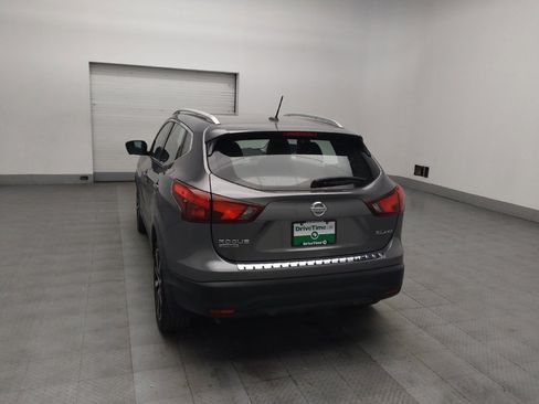 Used 2017 Nissan Rogue Sport SL w/ SL Premium Package image 6