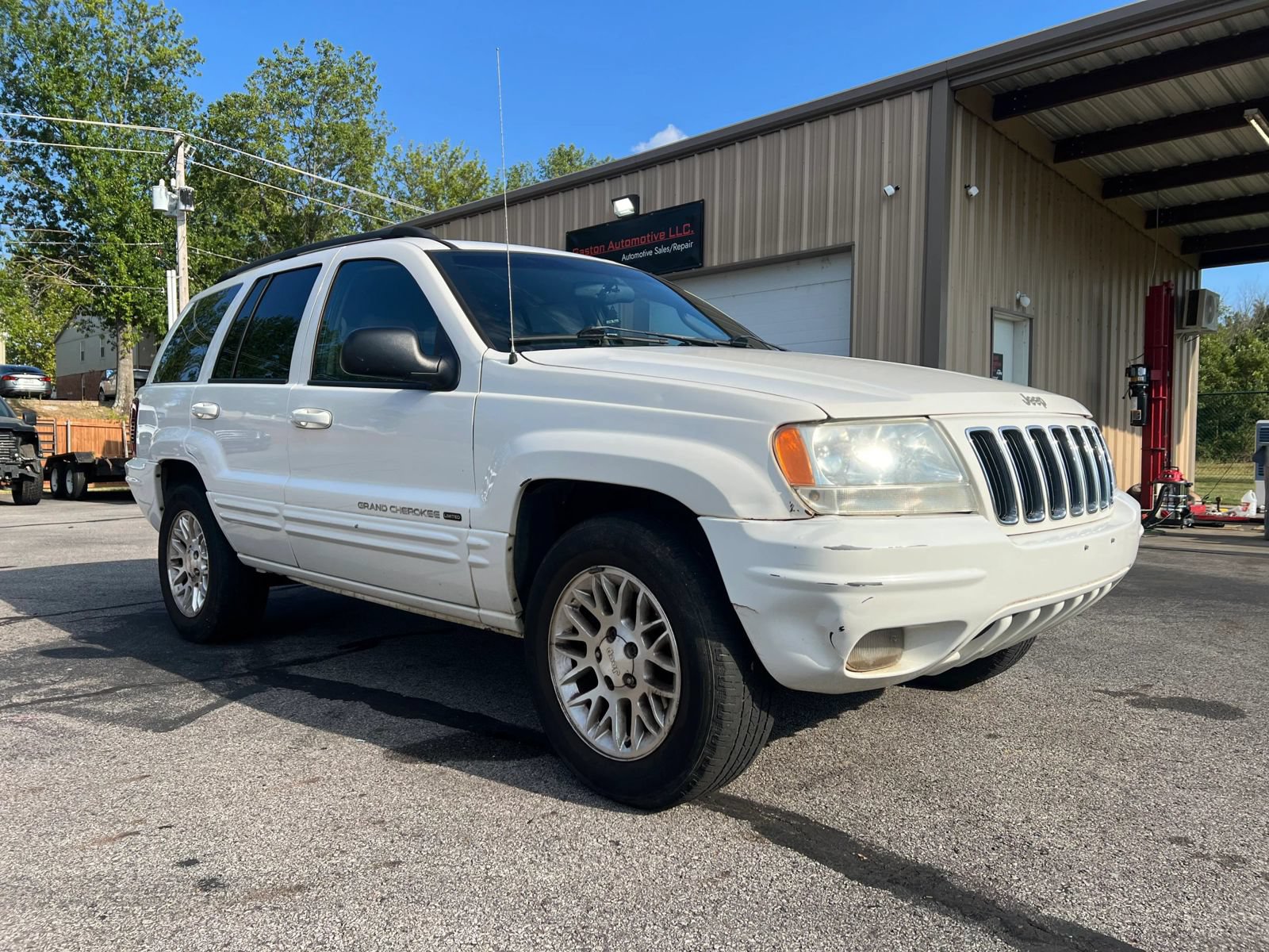 Used 2002 Jeep Grand Cherokee Limited RWD image 7
