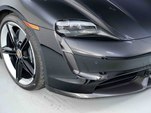 Used 2022 Porsche Taycan Turbo S image 62
