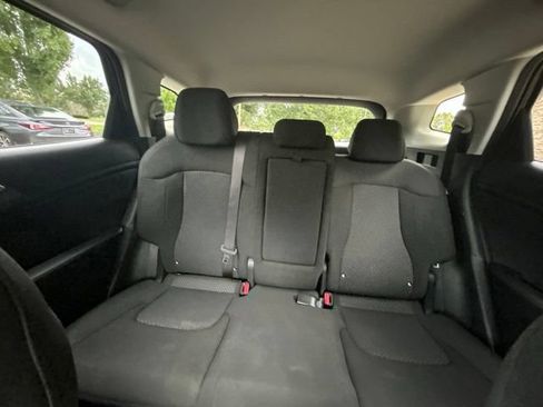 Used 2025 Kia Sportage LX FWD image 29
