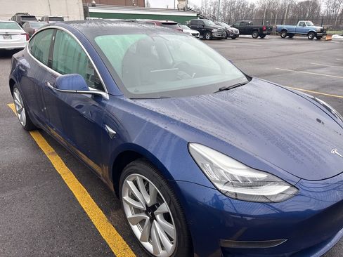 Used 2019 Tesla Model 3 Long Range image 3