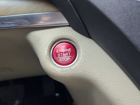 Used 2020 Acura MDX SH-AWD w/ Advance Package image 10