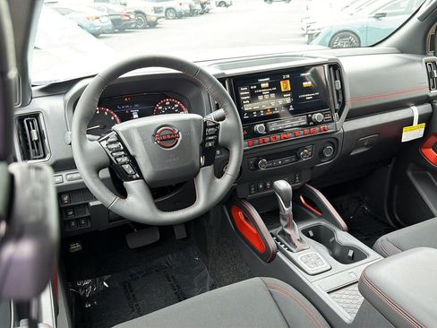 New 2026 Nissan Frontier PRO-4X w/ Pro-4x Convenience Package AWD/4WD image 18
