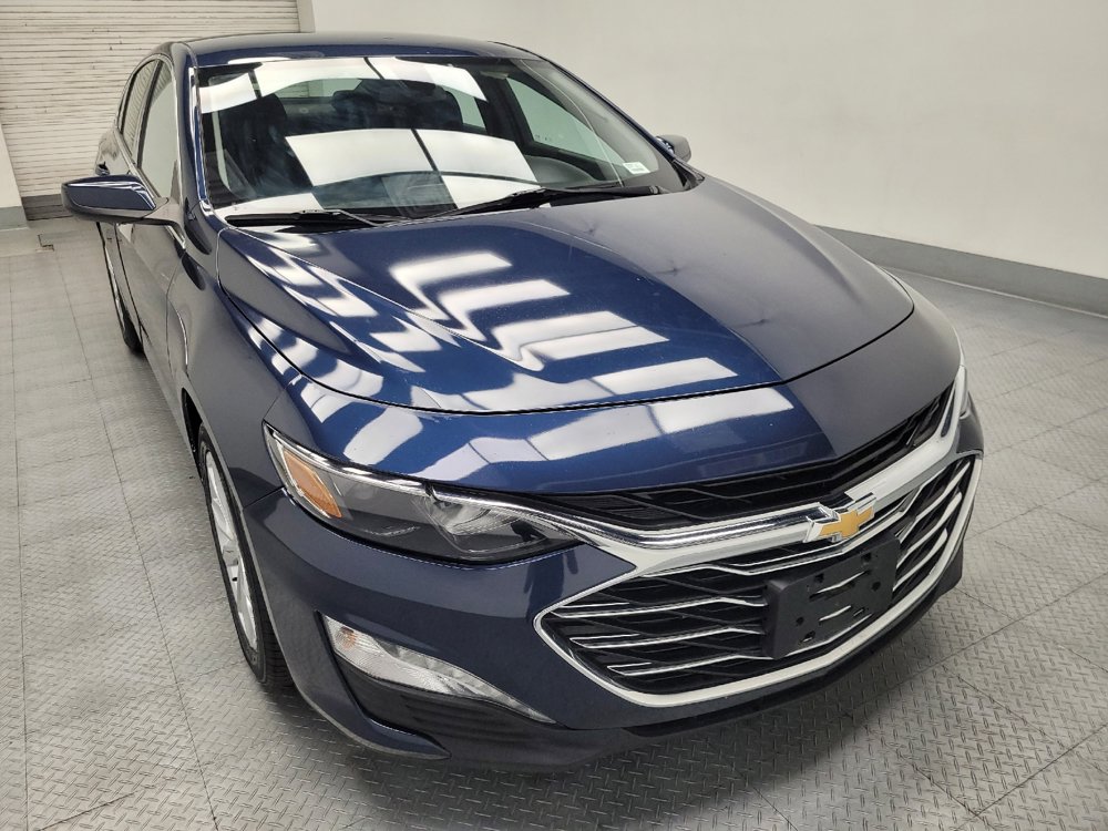 Used 2020 Chevrolet Malibu LT FWD image 14