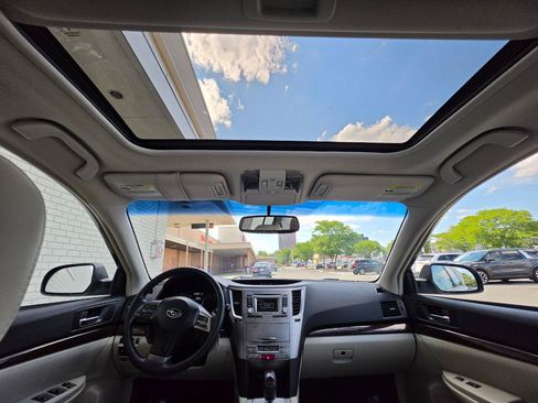 Used 2014 Subaru Legacy 2.5i Limited AWD/4WD image 15