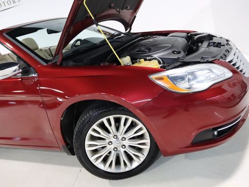Used 2013 Chrysler 200 Limited FWD image 64
