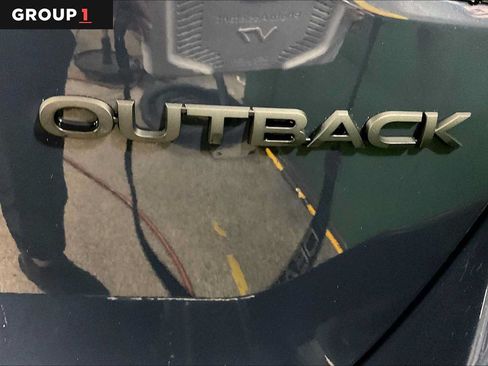 Certified 2025 Subaru Outback Onyx Edition AWD/4WD image 10