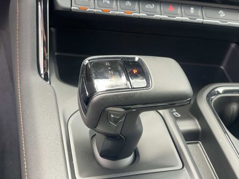 New 2026 GMC Sierra 1500 AT4 w/ AT4 Premium Package image 16