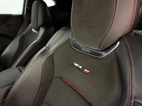 Used 2017 Chevrolet Camaro ZL1 RWD image 27