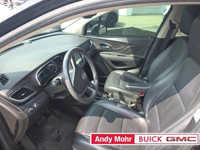 Used 2018 Buick Encore Essence FWD image 9