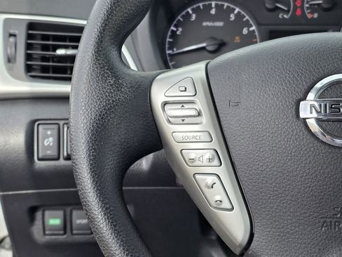 Used 2017 Nissan Sentra S image 21