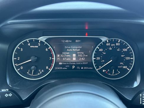 Used 2024 Nissan Rogue SV image 26