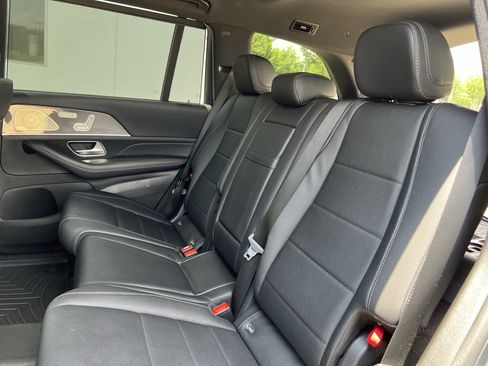 Certified 2022 Mercedes-Benz GLS 450 4MATIC image 32