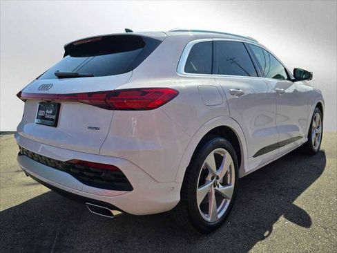 Used 2025 Audi Q5 Prestige AWD/4WD image 3
