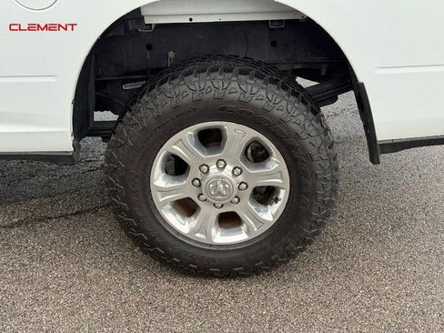 Used 2023 RAM 3500 Big Horn w/ Level 1 Equipment Group AWD/4WD image 4