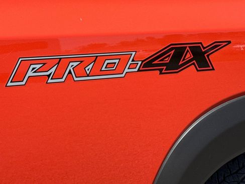 Used 2025 Nissan Frontier PRO-4X AWD/4WD image 48