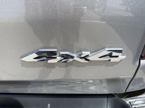 Used 2019 RAM 1500 Limited image 16