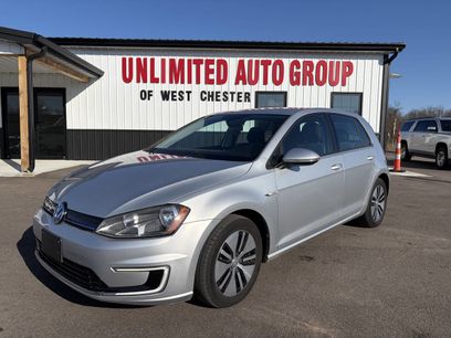Used 2016 Volkswagen e-Golf SE w/ DC Fast Charging Package