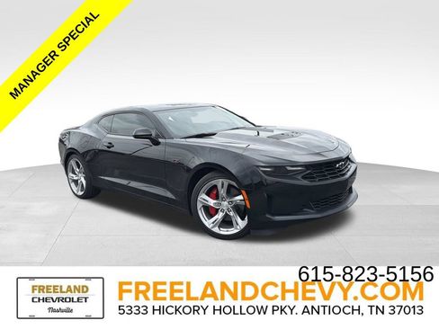 Used 2023 Chevrolet Camaro LT w/ Technology Package RWD image 1