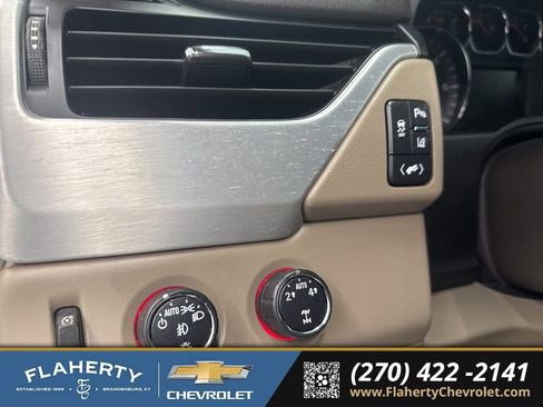 Used 2015 GMC Yukon XL SLT w/ Open Road Package image 22