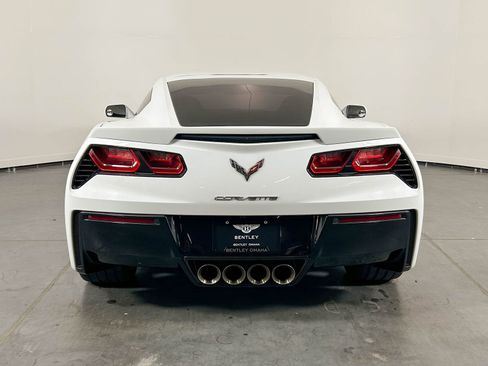 Used 2016 Chevrolet Corvette Stingray Coupe image 6