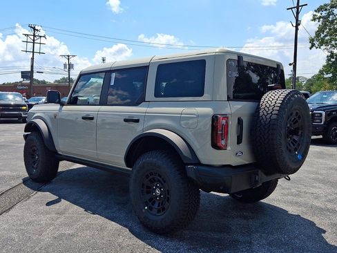 New 2026 Ford Bronco Badlands AWD/4WD image 3