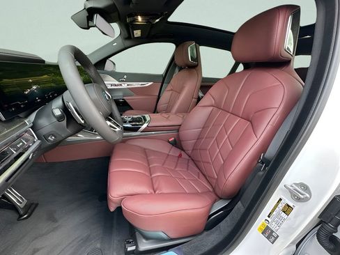 New 2026 BMW i7 xDrive60 AWD/4WD image 10