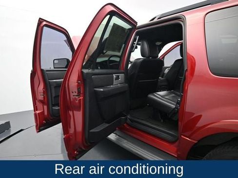 Used 2016 Ford Expedition EL XLT w/ Equipment Group 202A AWD/4WD image 15