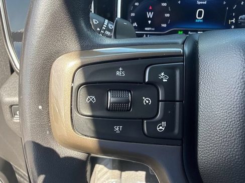 Used 2022 Chevrolet Silverado 1500 High Country AWD/4WD image 23