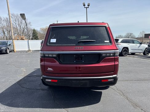 New 2026 Jeep Grand Wagoneer 4WD image 4