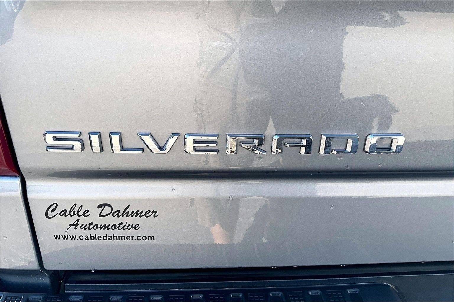 Used 2024 Chevrolet Silverado 1500 RST w/ Z71 Off-Road Package AWD/4WD image 8
