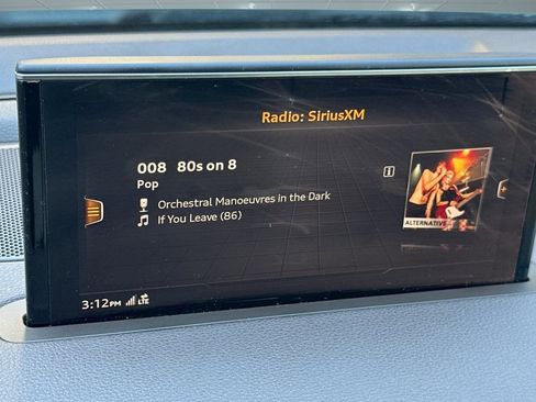 Used 2018 Audi Q7 3.0T Premium Plus image 24