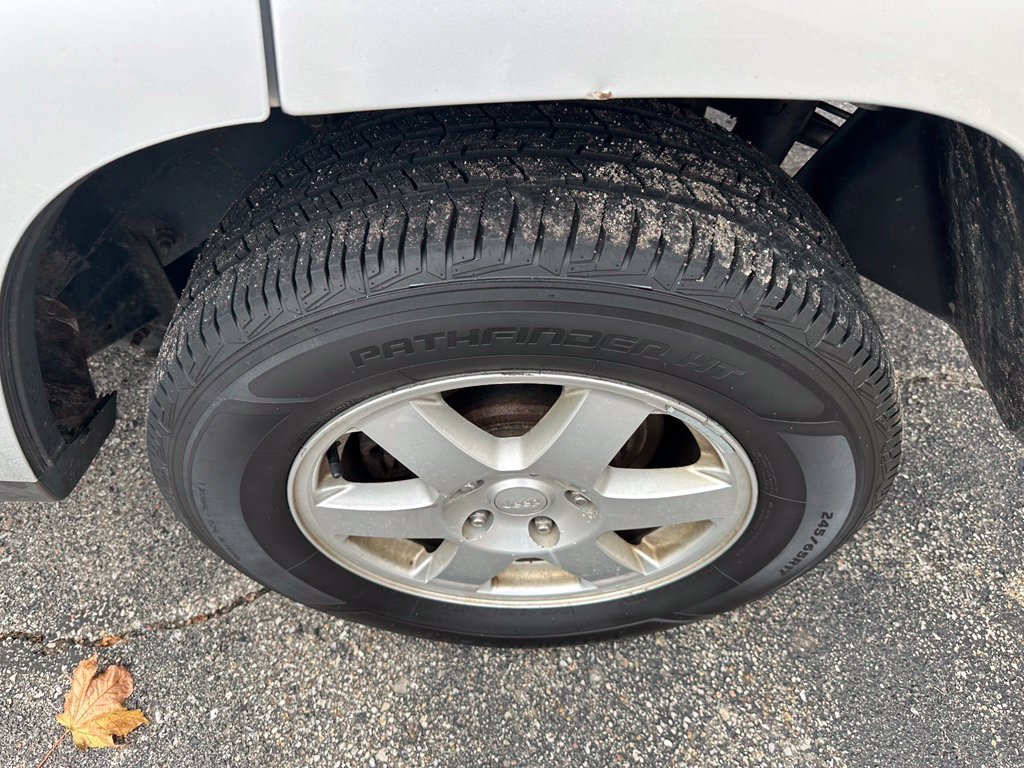 Used 2008 Jeep Grand Cherokee Laredo AWD/4WD image 10
