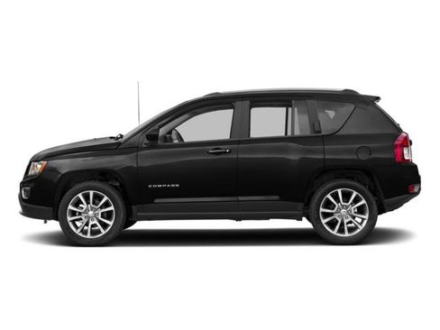 Used 2016 Jeep Compass High Altitude image 25
