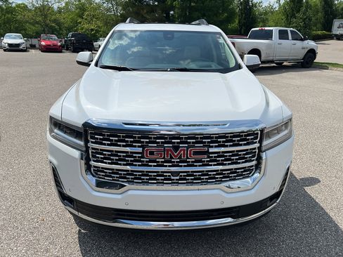 Used 2022 GMC Acadia Denali w/ Denali Ultimate Package AWD/4WD image 2