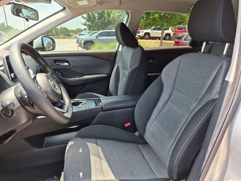 Used 2021 Nissan Rogue SV FWD image 20