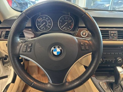 Used 2010 BMW 328i xDrive Coupe AWD/4WD image 15
