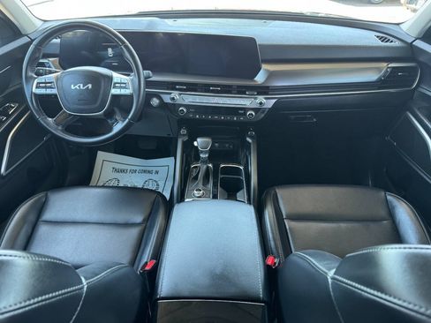 Used 2025 Kia Telluride S AWD/4WD image 17