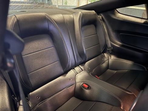 Used 2022 Ford Mustang Mach 1 w/ Mach 1 Handling Package RWD image 11