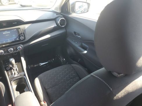 Used 2024 Nissan Kicks SV w/ Exterior Package FWD image 21