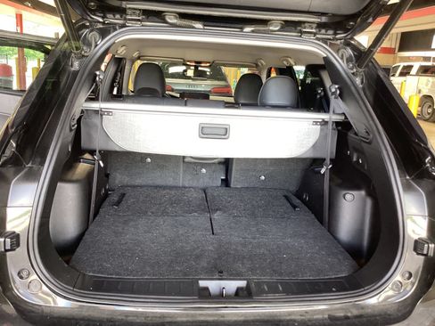 Used 2023 Mitsubishi Outlander SE Black Edition FWD image 13
