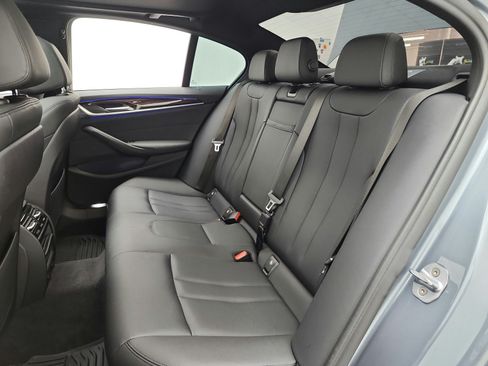 Used 2019 BMW 530e w/ Convenience Package RWD image 15