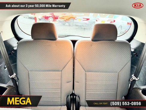 Used 2016 Kia Sorento LX image 21