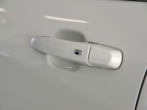 Certified 2024 Chevrolet Equinox LT image 13