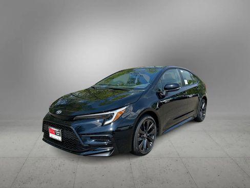 New 2026 Toyota Corolla SE FWD image 1