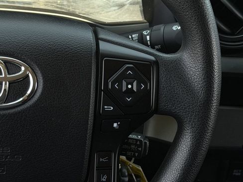 Used 2021 Toyota Tacoma SR w/ SR Convenience Package RWD image 15