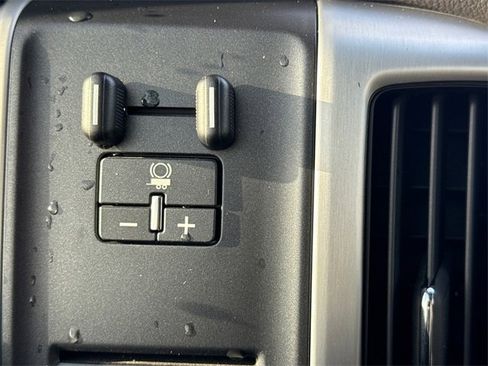 Used 2017 GMC Sierra 1500 SLE w/ Texas SLE Value Package image 21